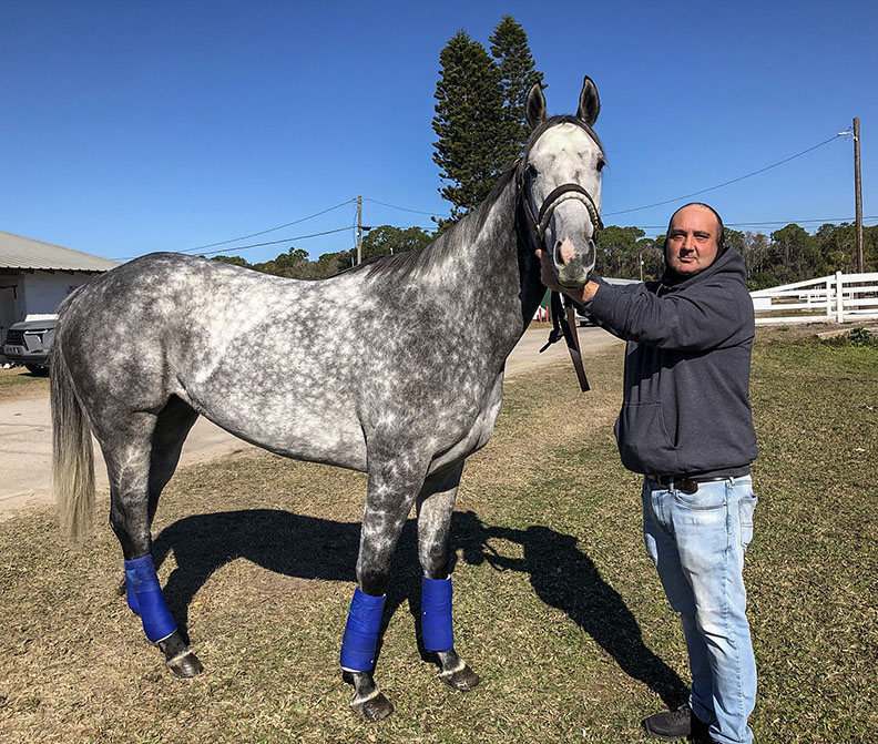 CANDY QUEST, WIN FOR THE MONEY FAVORED; SIMONE IS TRAINER OF MONTH